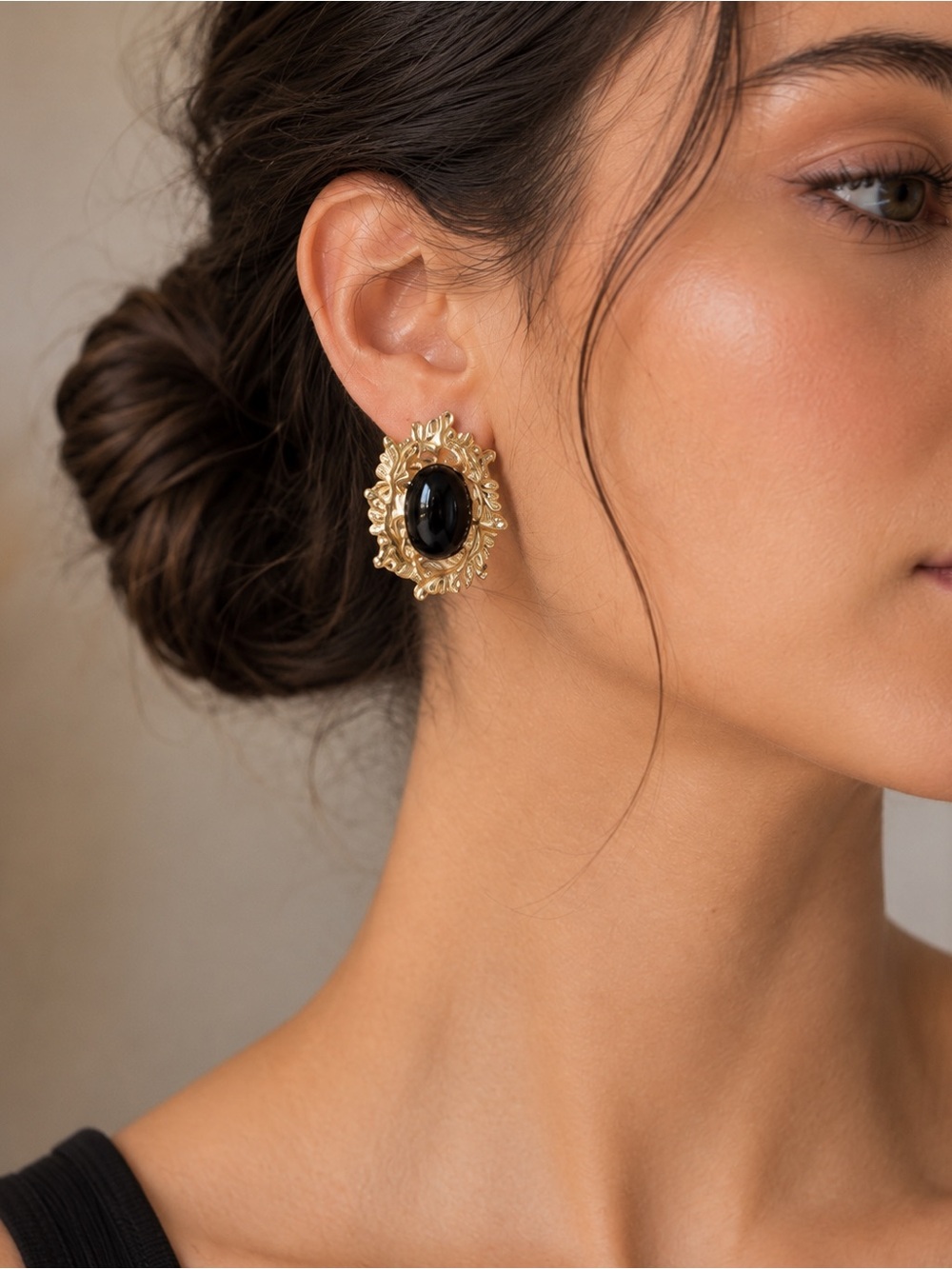 Vintage Gold Filigree Black Earrings